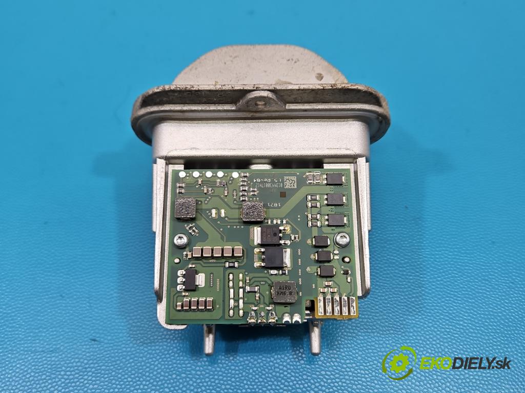 Opel Astra V  2015-2022 1.4 T 125 HP manual 92 kW 1399 cm3 5- modul lampy: 1651J1713R