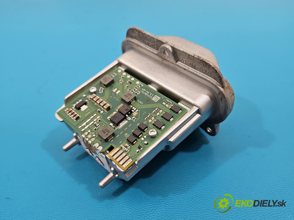 Opel Astra V  2015-2022 1.4 T 125 HP manual 92 kW 1399 cm3 5- modul lampy: 1651J1713R