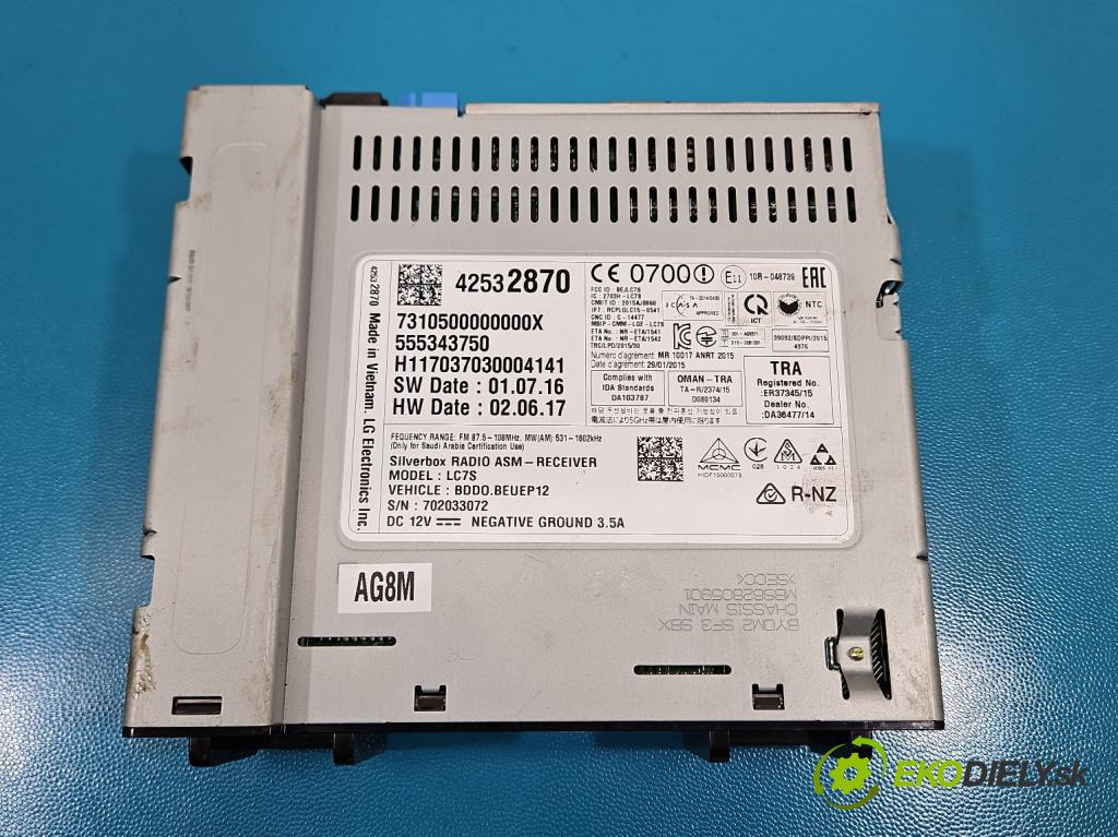 Opel Astra V  2015-2022 1.4 T 125 HP manual 92 kW 1399 cm3 5- Radio originál 42532870