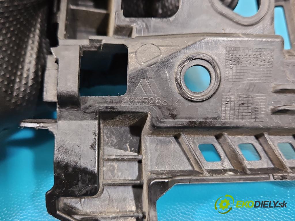 Opel Astra V  2015-2022 1.4 T 125 HP manual 92 kW 1399 cm3 5- Boty: nárazník predné pravý 39020433