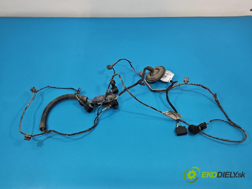 Opel Astra V  2015-2022 1.4 T 125 hp manual 92 kW 1399 cm3 5- snímač parkování 39108476