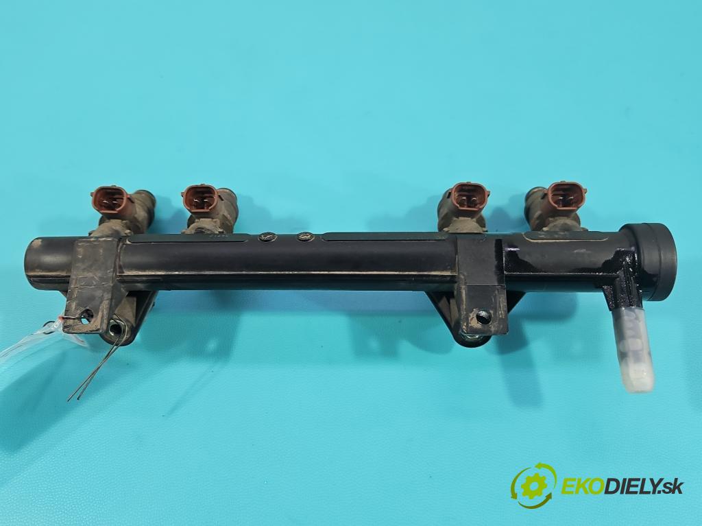 Skoda Fabia I 1999-2007 1.4 mpi 68 HP manual 50 kW 1397 cm3 4- vstrek 047906031C (Vstrekovač paliva)