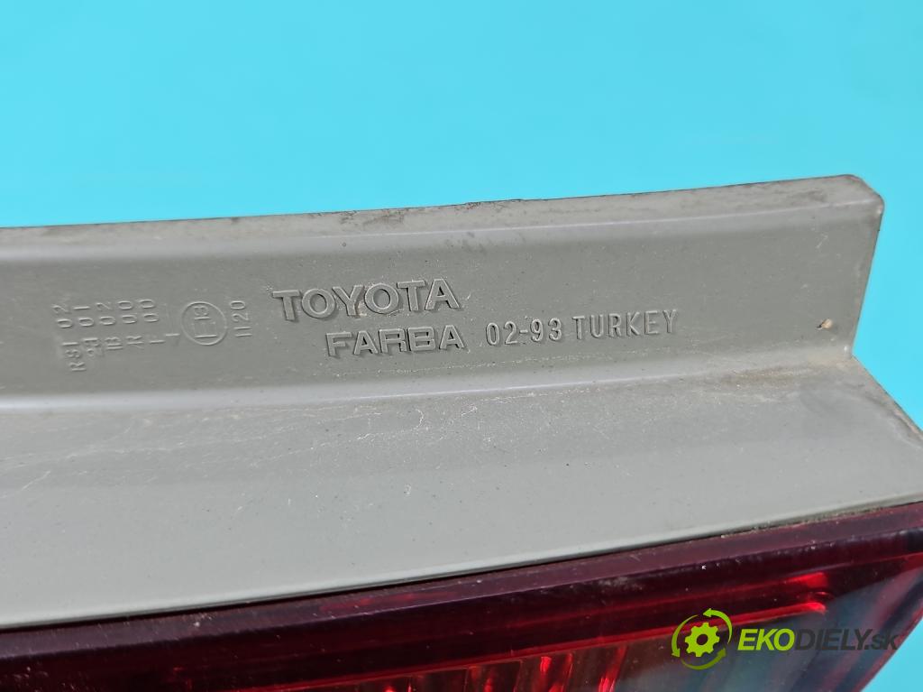 Toyota Corolla E12 2001-2009 2.0 D4D 116 hp manual 85 kW 1995 cm3 5- světlo zadní levé  (Klika dveří ostatní)