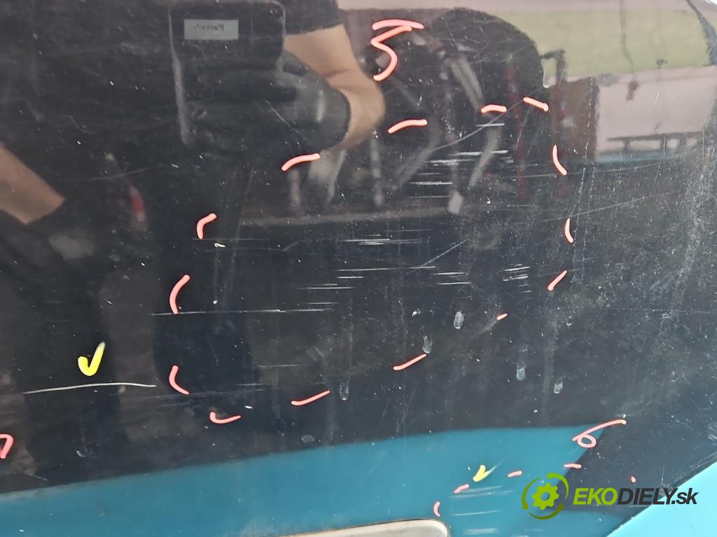 Hyundai Getz 1.1 8V 63 hp manual 46 kW 1086 cm3 5- dveře zadní levé  (Klika dveří ostatní)