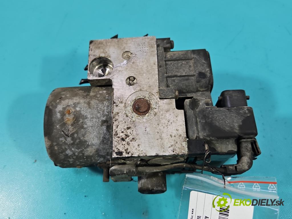 Audi A4 B5 1994-2001 1.8 20V 125 HP manual 92 kW 1781 cm3 5- čerpadlo abs 8E0614111AB (Pumpa ABS)