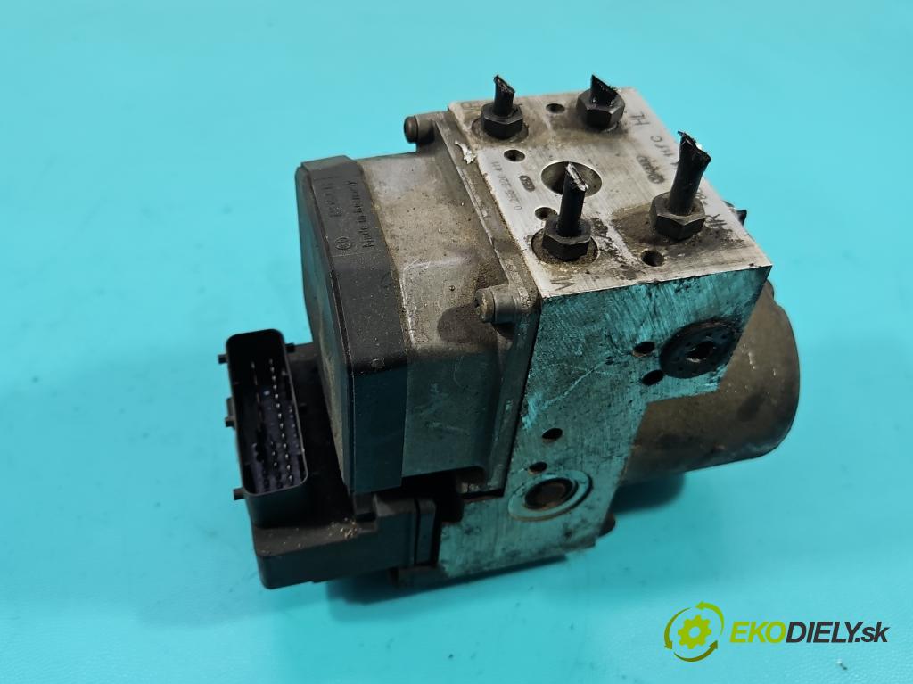 Audi A6 C5 1997-2004 2.4 V6 165 hp automatic 121 kW 2393 cm3 4- čerpadlo abs 0273004285 (Pumpa ABS)