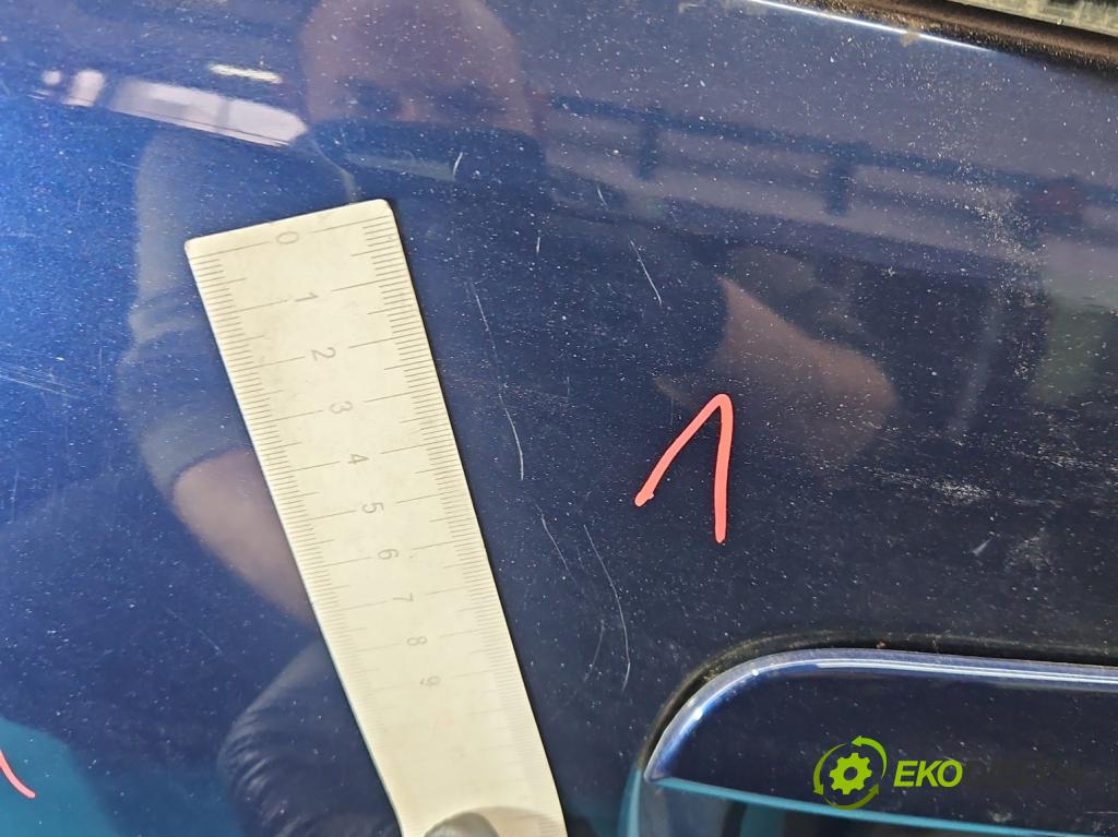 Toyota Corolla E12 2001-2009 2.0 D4D 116 hp manual 85 kW 1995 cm3 5- zadní kufrové dveře  (Zadní kapota (kufr))