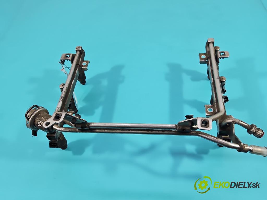 Audi A6 C5 1997-2004 2.4 V6 165 HP automatic 121 kW 2393 cm3 4- vstrek 078133551AC (Vstrekovač paliva)