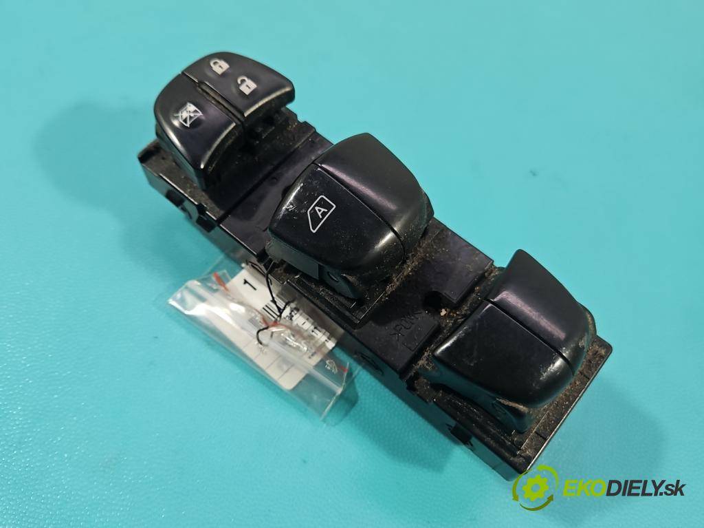 Nissan X-trail III T32 2013-2021 1.6 dci 131 hp automatic 96 kW 1598 cm3 5- Přepínač oken zpětných zrcátek 