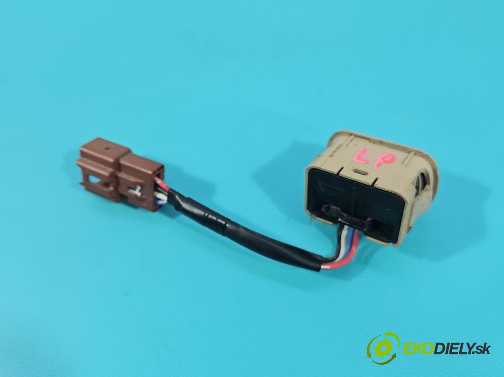 Nissan X-trail III T32 2013-2021 1.6 dci 131 hp automatic 96 kW 1598 cm3 5- Přepínač 6504K1