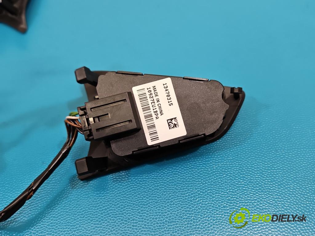 Opel Astra V  2015-2022 1.4 T 125 HP manual 92 kW 1399 cm3 5- prepínač multifunkční: řízení: 13470315 (Prepínacie páčky pod volantom)