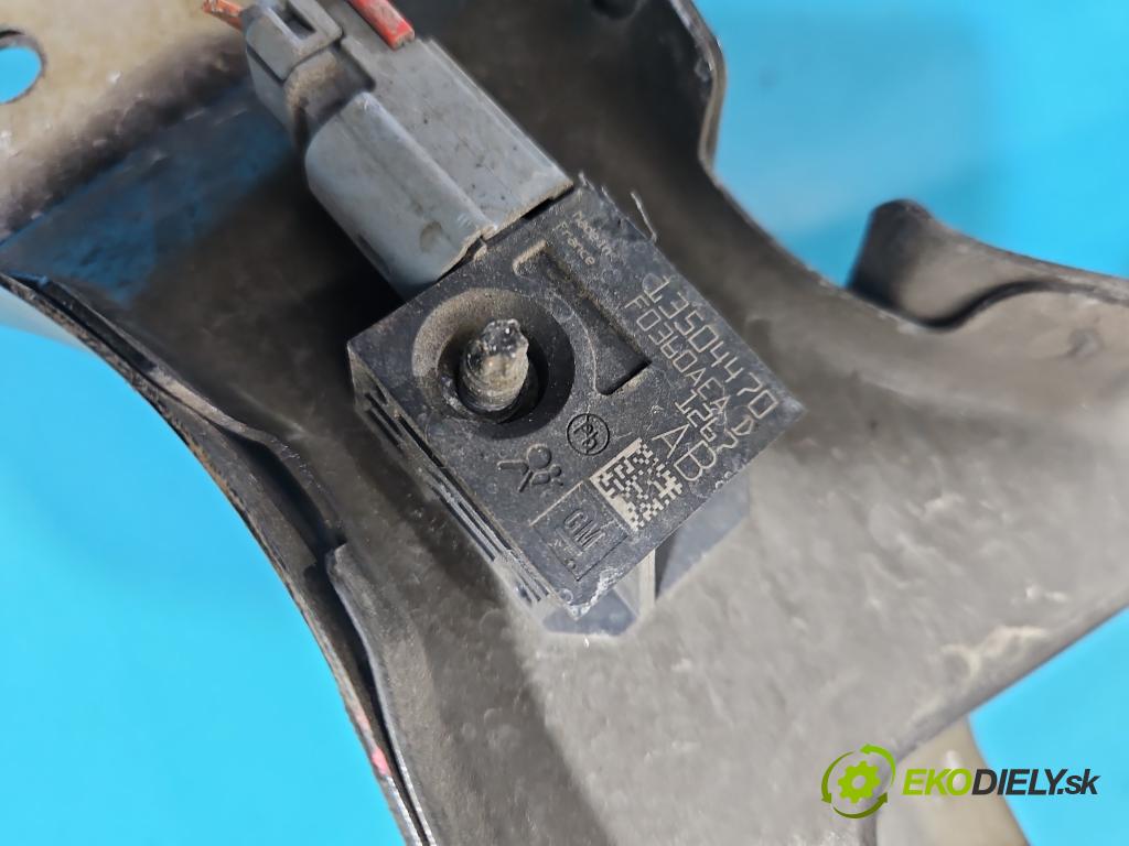 Opel Astra V  2015-2022 1.4 T 125 hp manual 92 kW 1399 cm3 5- stěna přední  (Přední výztuha)