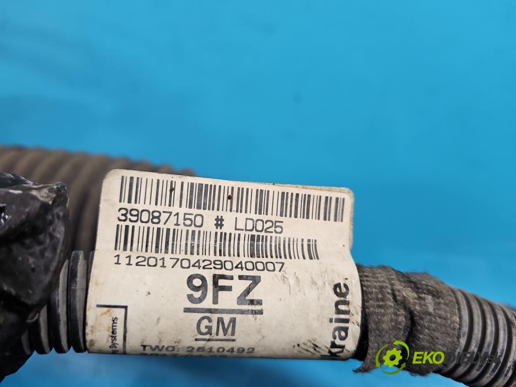 Opel Astra V 2015-2022 1.4 T 125 HP manual 92 kW 1399 cm3 5- Ozubené kolo: volant 39096855