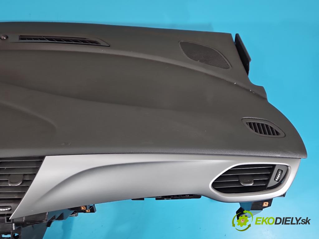 Opel Astra V  2015-2022 1.4 T 125 HP manual 92 kW 1399 cm3 5- kokpit,pristrojová doska rozdeľovacia 13367763