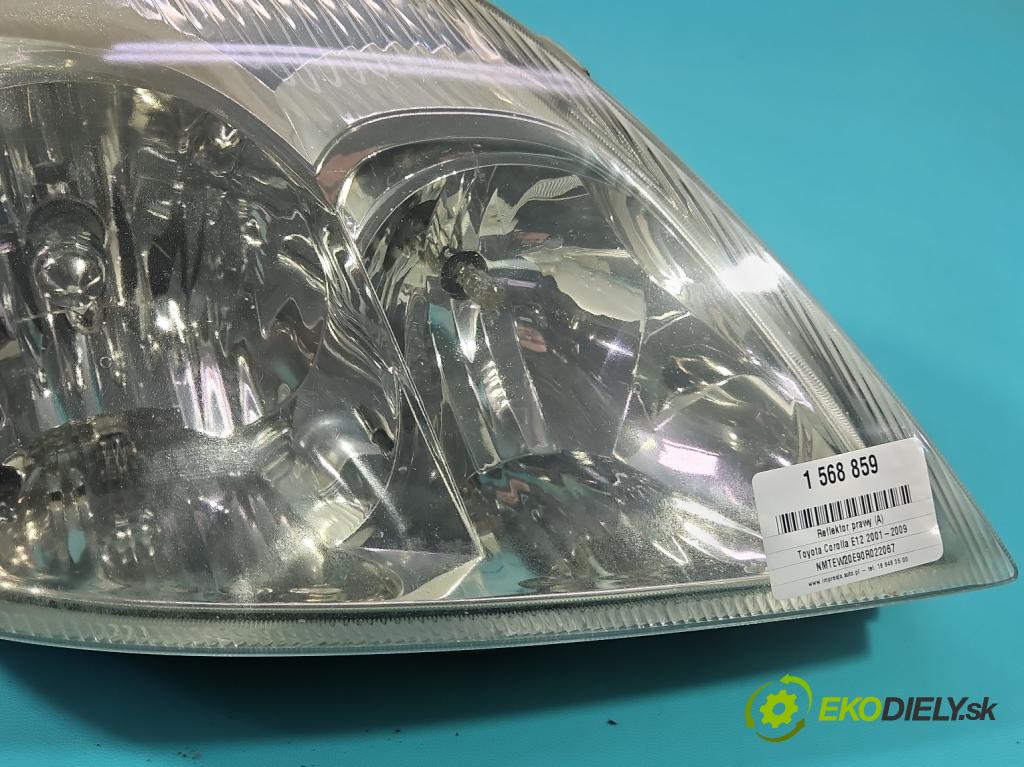 Toyota Corolla E12 2001-2009 2.0 D4D 116 hp manual 85 kW 1995 cm3 5- světlo pravý  (Pravé přední světlo)