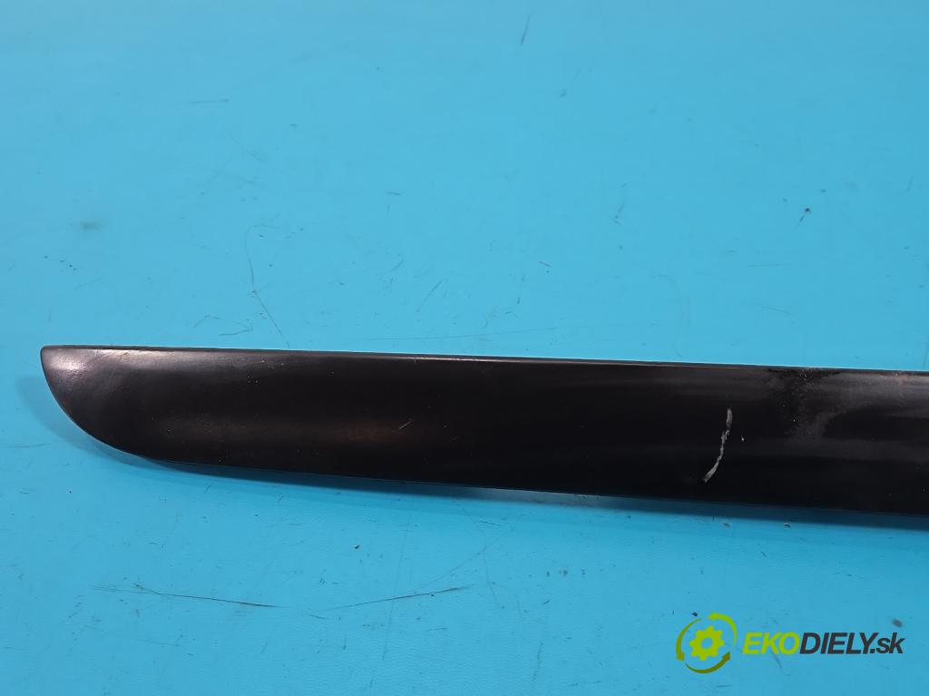 Citroen Xsara Picasso 2.0 hdi 90 HP manual 66 kW 1997 cm3 5- rukoväť kufrové dvere zadné 9649598777