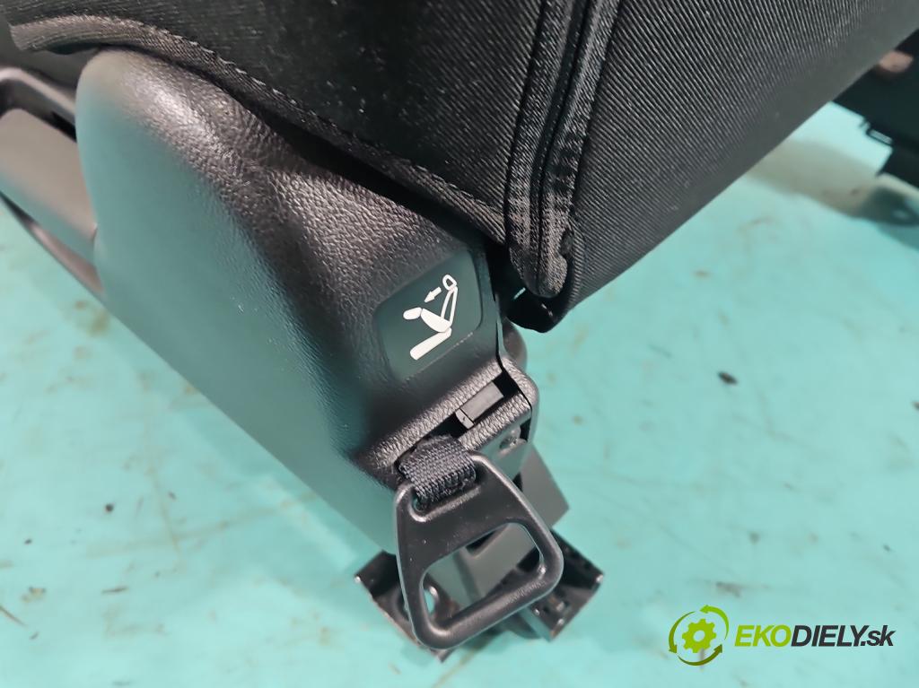 Mazda 2 II 2007-2014 1.3 16V 86 HP manual 63 kW 1349 cm3 3- Sedačka ľavý  (Sedadlo)