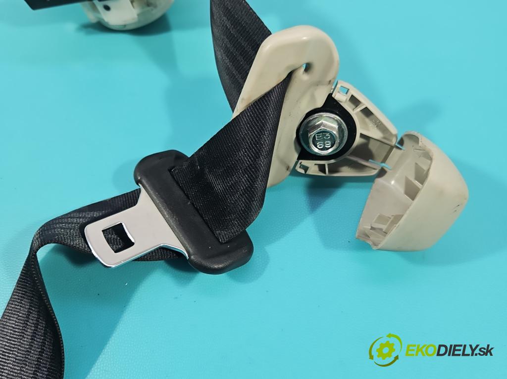 Mazda 2 II 2007-2014 1.3 16V 86 hp manual 63 kW 1349 cm3 3- stěna bezpečnost přední pravý