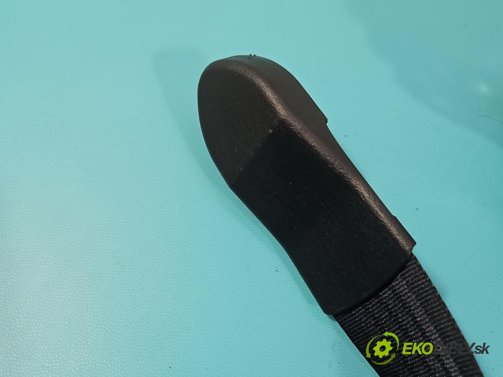 Mazda 2 II 2007-2014 1.3 16V 86 hp manual 63 kW 1349 cm3 3- stěna bezpečnost přední pravý