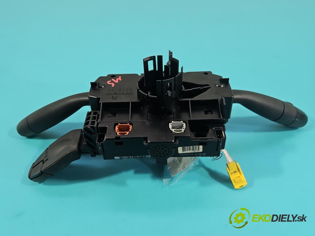 Citroen Xsara Picasso 2.0 hdi 90 HP manual 66 kW 1997 cm3 5- prepínač komplex: 96542538XT (Prepínacie páčky pod volantom)