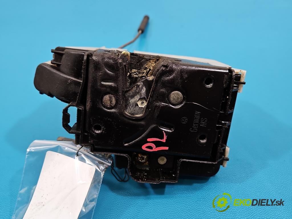 Vw Polo III 6N 1994-2001 1.0 mpi 50KM manual 37 kW 999 cm3 5- zámek přední levý 6N2837015D