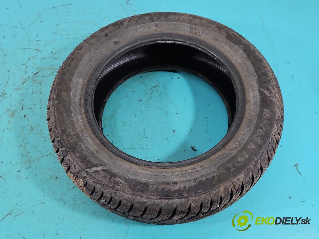 Toyota Corolla E12 2001-2009 2.0 D4D 116 HP manual 85 kW 1995 cm3 5- pneumatika celoročné 4ks komplet