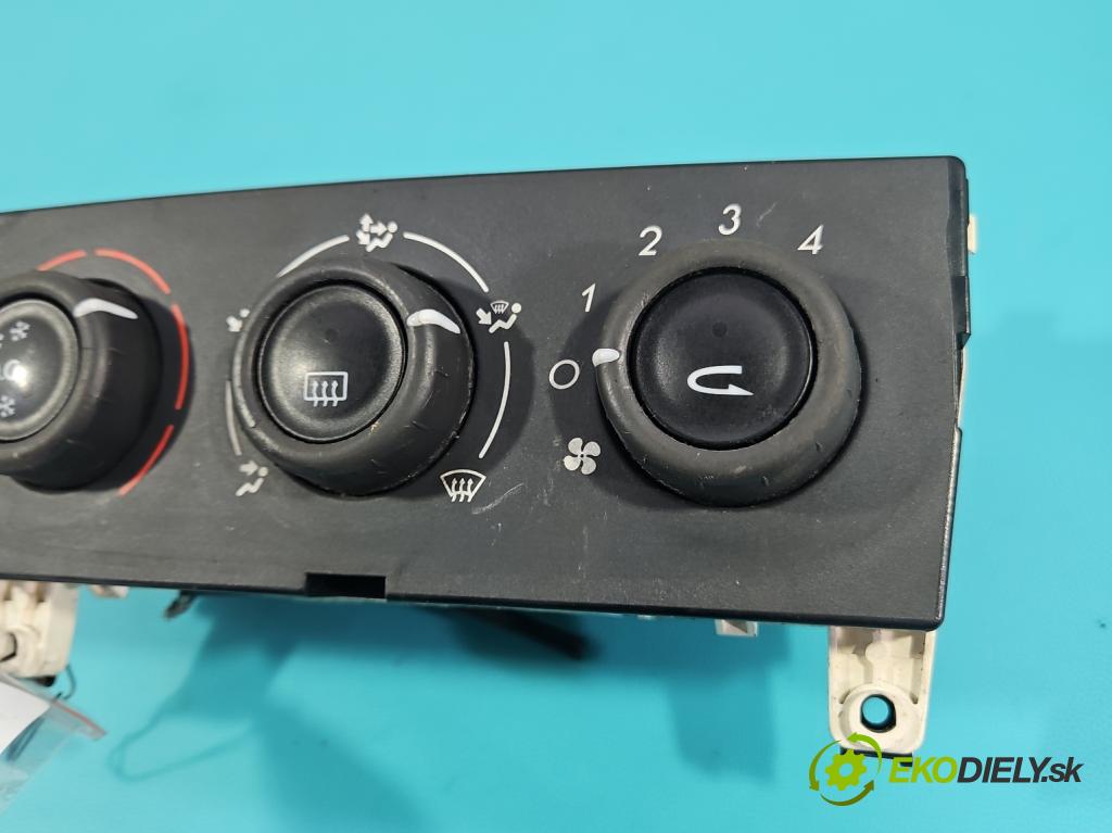 Renault Laguna II 2001-2007 1.6 16V 107 HP manual 79 kW 1598 cm3 5- panel kúrenia 52485189