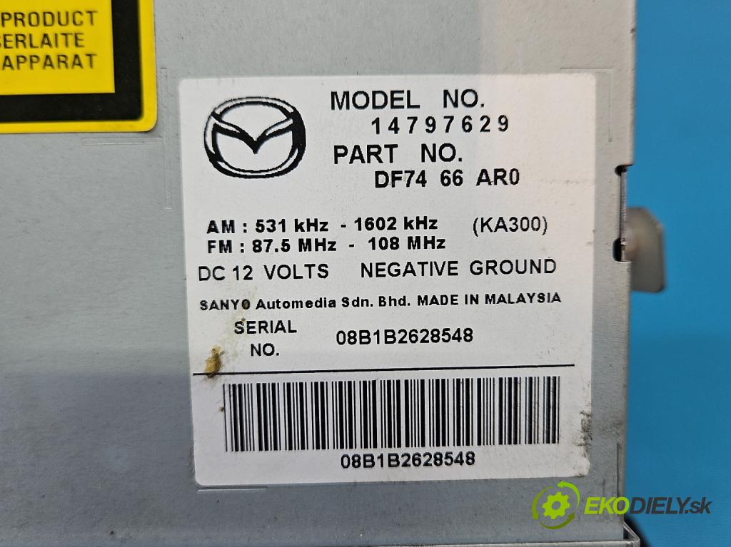 Mazda 2 II 2007-2014 1.3 16V 86 HP manual 63 kW 1349 cm3 3- Radio originál DF7466AR0