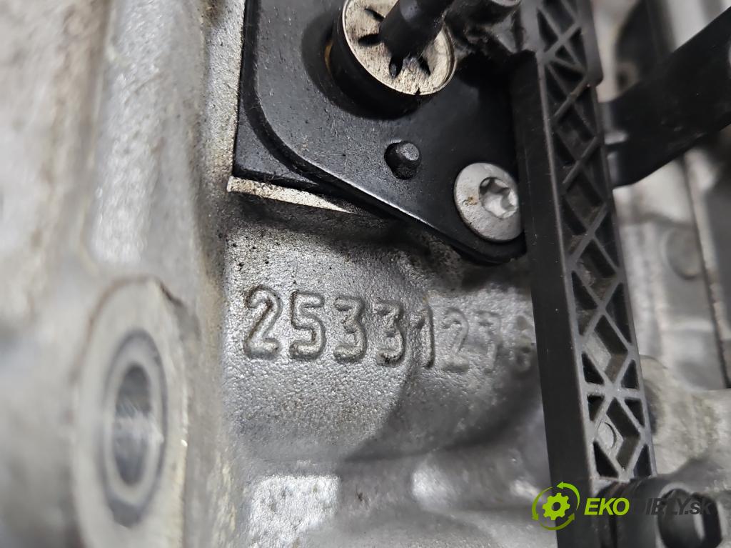 Opel Meriva A 2002-2010 1.6 16V 105 HP automatic 77 kW 1598 cm3 5- zvod nasávací 55559225 (Sacie potrubie)