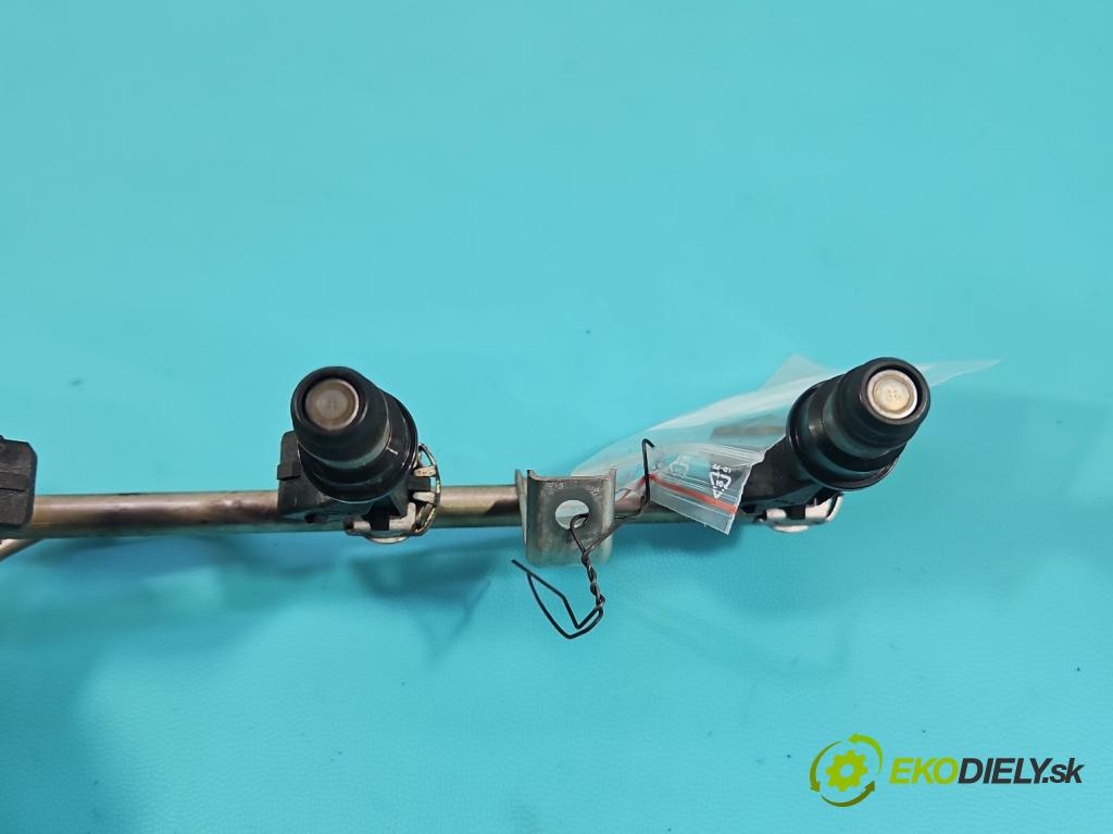 Opel Meriva A 2002-2010 1.6 16V 105 hp automatic 77 kW 1598 cm3 5- vstřikovač 25343299 (Vstřikovač paliva)