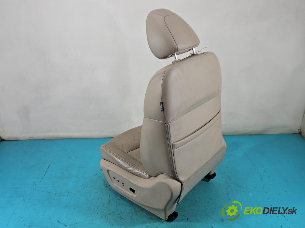 Nissan X-trail III T32 2013-2021 1.6 dci 131 HP automatic 96 kW 1598 cm3 5- sedačke: komplet