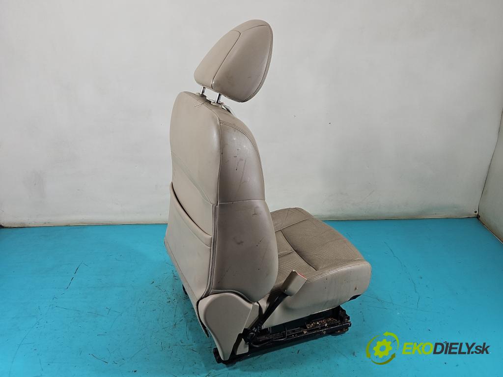 Nissan X-trail III T32 2013-2021 1.6 dci 131 HP automatic 96 kW 1598 cm3 5- sedačke: komplet