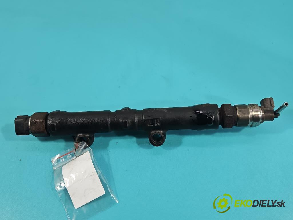 Toyota Corolla E12 2001-2009 2.0 D4D 116 HP manual 85 kW 1995 cm3 5- lišta vstrekovacia (Vstrekovacia lišta)