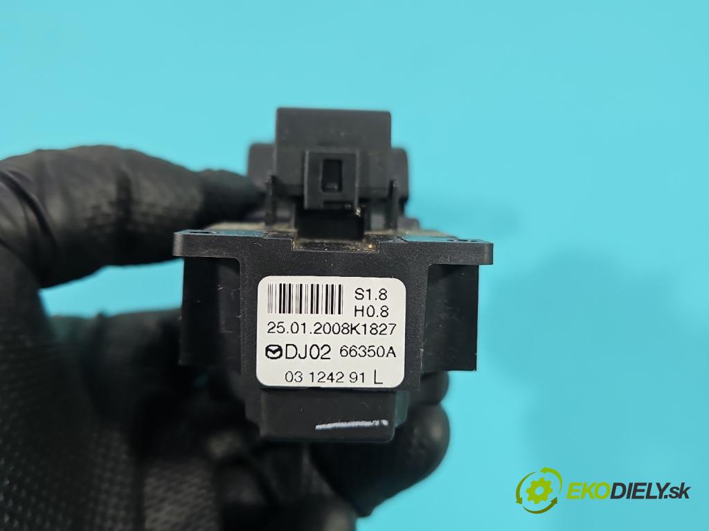 Mazda 2 II 2007-2014 1.3 16V 86 hp manual 63 kW 1349 cm3 3- Přepínač oken zpětných zrcátek DJ0266350A