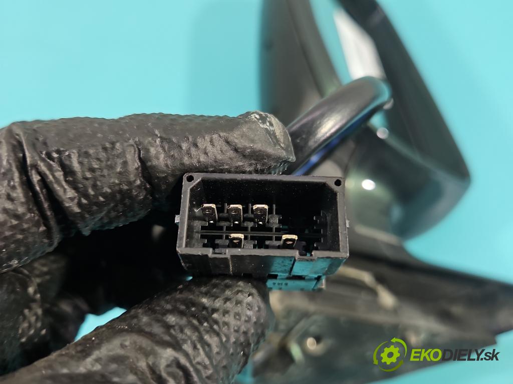 Vw Passat B5 1995-2005 1.6 8V 101 HP manual 74 kW 1595 cm3 4- zrkadlo ľavé  (Kľučka dverí ostatné)