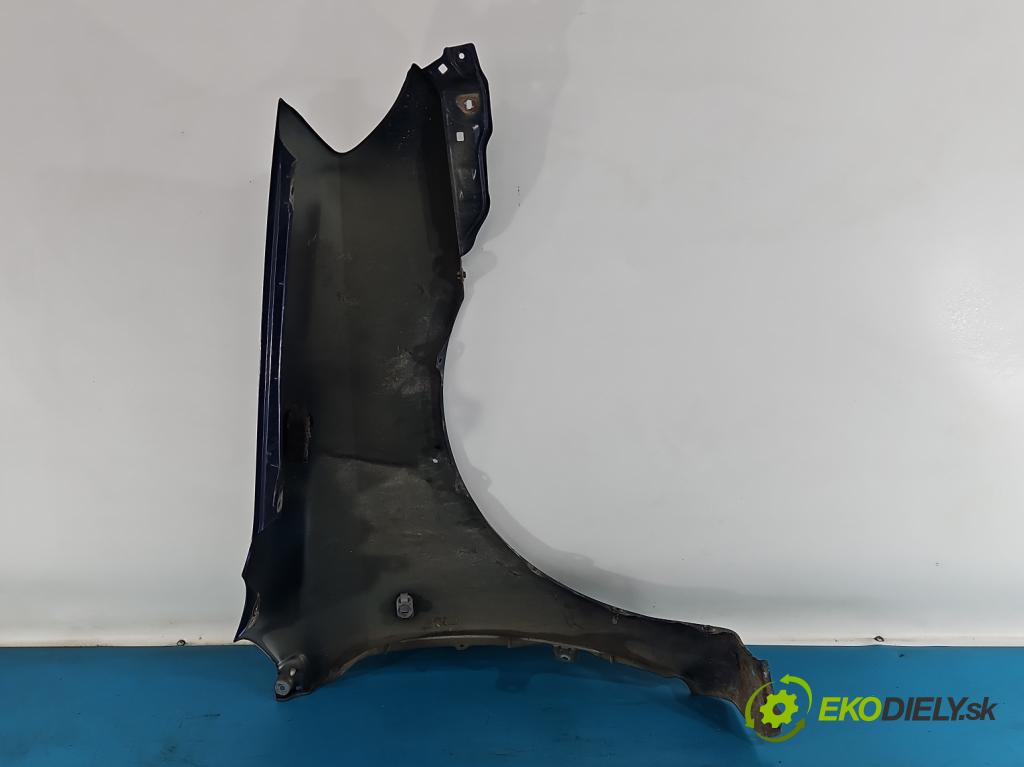 Toyota Corolla E12 2001-2009 2.0 D4D 116 hp manual 85 kW 1995 cm3 5- blatnik přední levý  (Levý přední blatník)