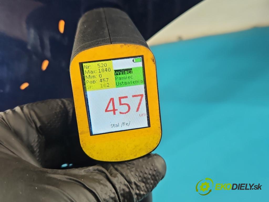 Toyota Corolla E12 2001-2009 2.0 D4D 116 HP manual 85 kW 1995 cm3 5- blatník predné pravý  (Kľučka dverí ostatné)