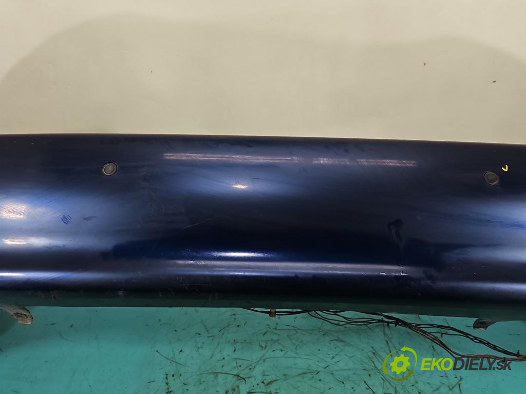 Toyota Corolla E12 2001-2009 2.0 D4D 116 HP manual 85 kW 1995 cm3 5- nárazník zadné  (Kľučka dverí ostatné)