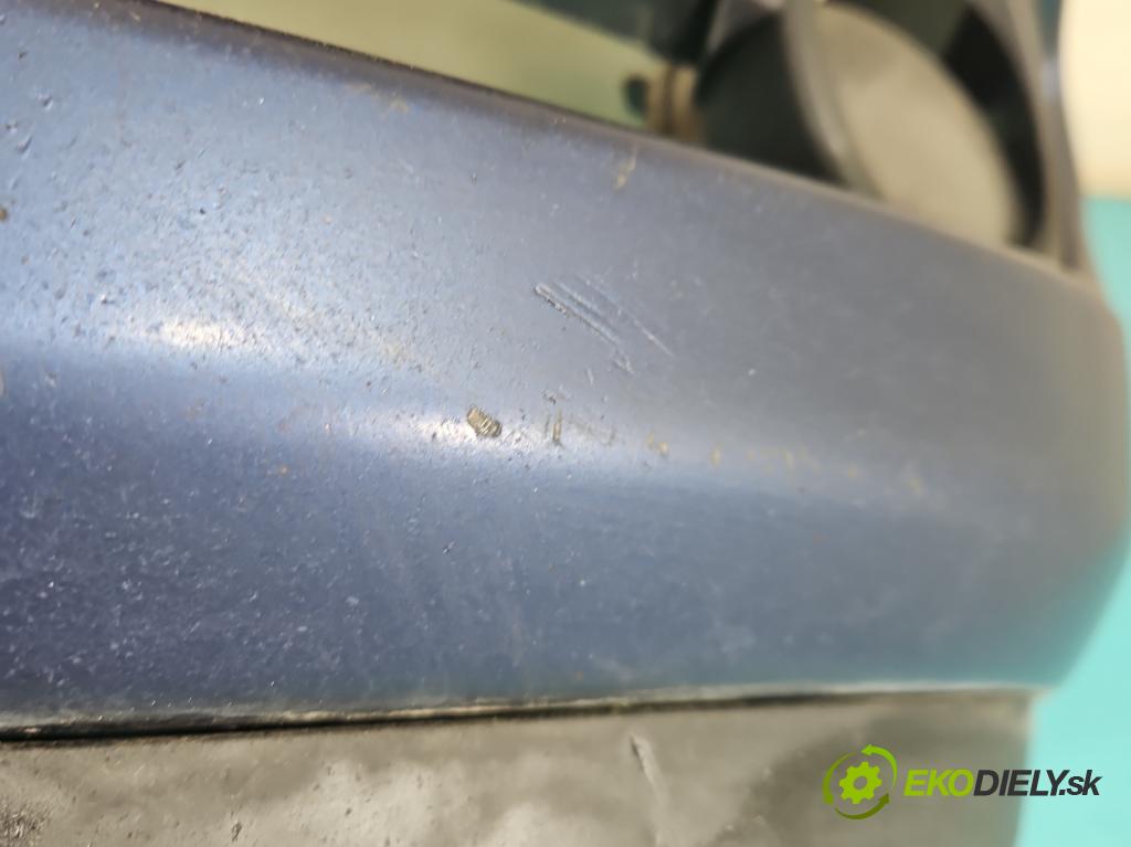 Toyota Corolla E12 2001-2009 2.0 D4D 116 HP manual 85 kW 1995 cm3 5- nárazník predné  (Kľučka dverí ostatné)