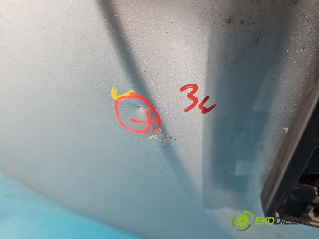 Honda Civic VII 2000-2006 1.7 citd 101 HP manual 74 kW 1686 cm3 5- zadna kufor  (Kapota zadná (kufor))