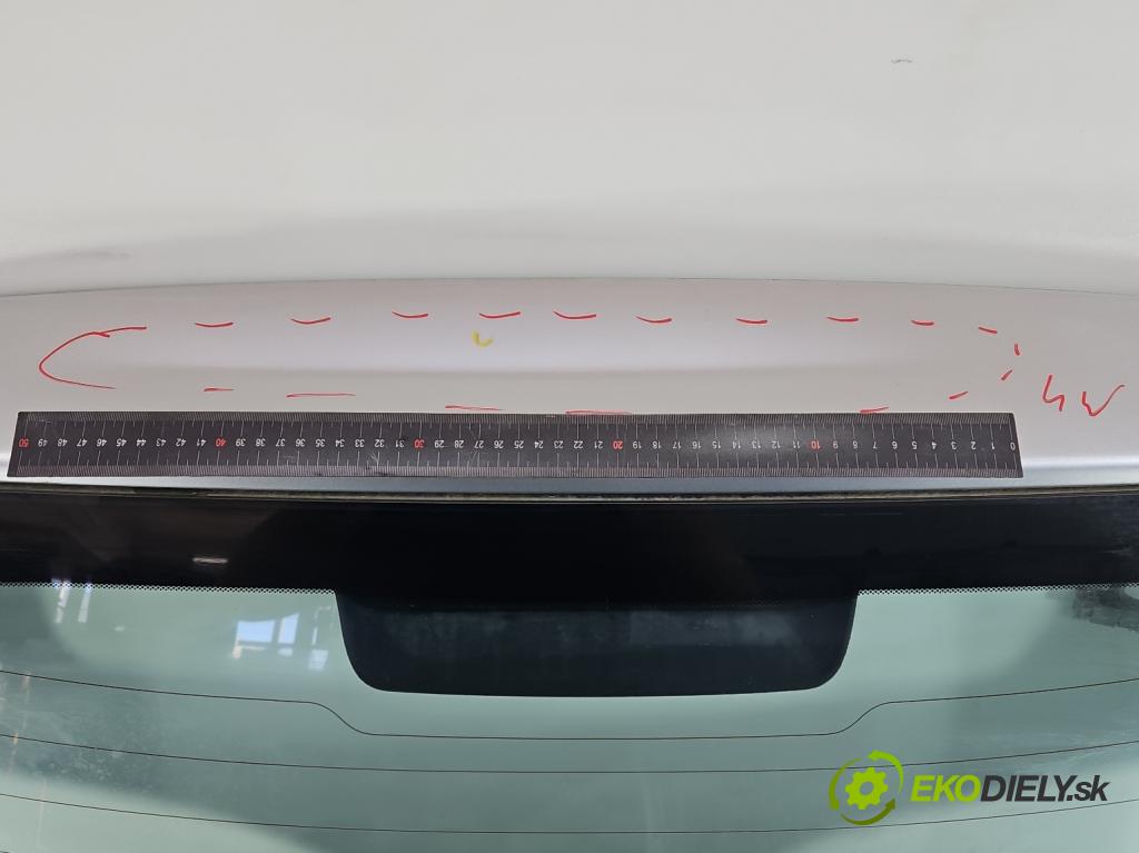 Honda Civic VII 2000-2006 1.7 citd 101 HP manual 74 kW 1686 cm3 5- zadna kufor  (Kapota zadná (kufor))