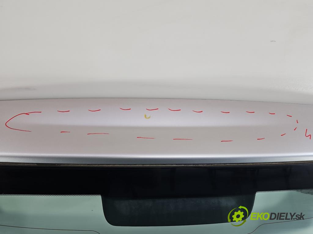 Honda Civic VII 2000-2006 1.7 citd 101 HP manual 74 kW 1686 cm3 5- zadna kufor  (Kapota zadná (kufor))