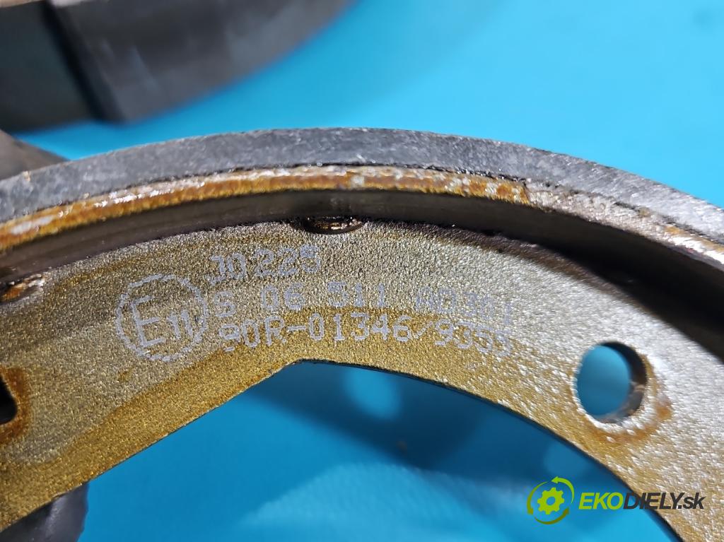 Bmw X5 E70 2006-2013 3.0d 245KM automatic 180 kW 2993 cm3 5- Štíty: brzdové zadné