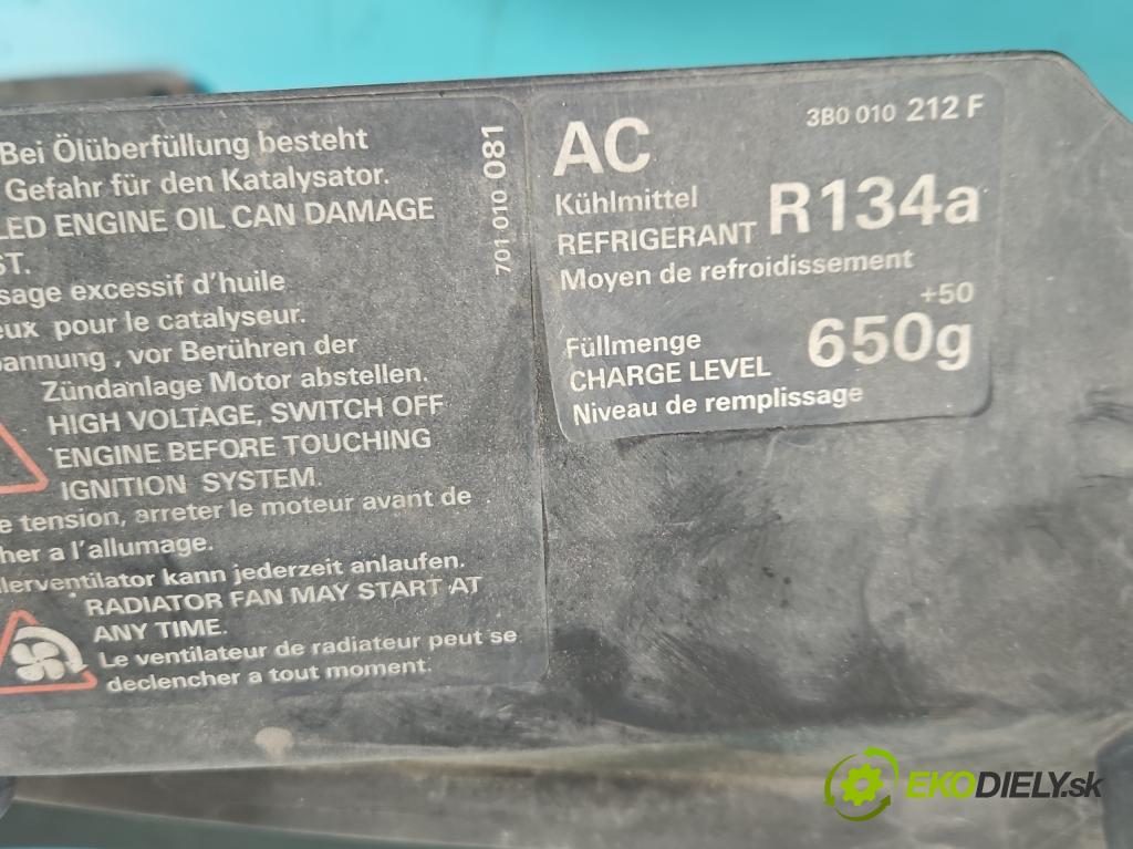 Vw Passat B5 1995-2005 1.6 8V 101 HP manual 74 kW 1595 cm3 4- nárazník predné  (Kľučka dverí ostatné)