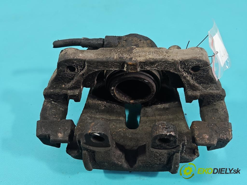 Bmw X5 E70 2006-2013 3.0d 245KM automatic 180 kW 2993 cm3 5- brzdič predné pravý  (Kľučka dverí ostatné)