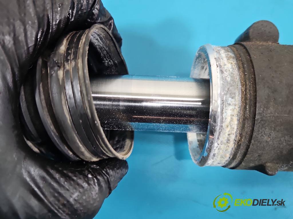 Bmw X5 E70 2006-2013 3.0d 245KM automatic 180 kW 2993 cm3 5- řízení volant P679265505