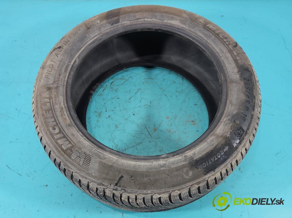 Bmw X5 E70 2006-2013 3.0d 245KM automatic 180 kW 2993 cm3 5- pneumatiky: zimní para