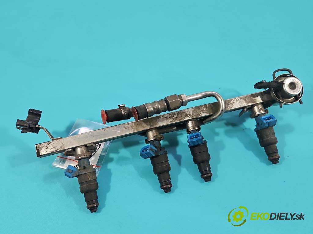 Vw Passat B5 1995-2005 1.6 8V 101 HP manual 74 kW 1595 cm3 4- vstrek 06B133551 (Vstrekovač paliva)