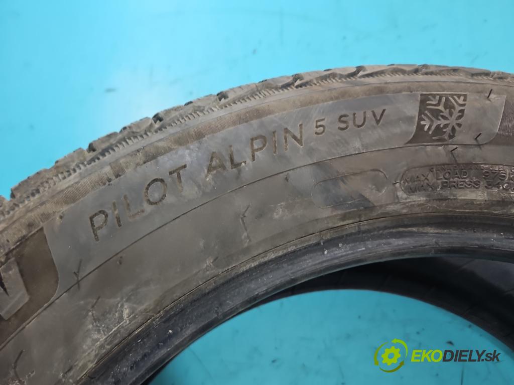 Bmw X5 E70 2006-2013 3.0d 245KM automatic 180 kW 2993 cm3 5- pneumatiky: zimní para