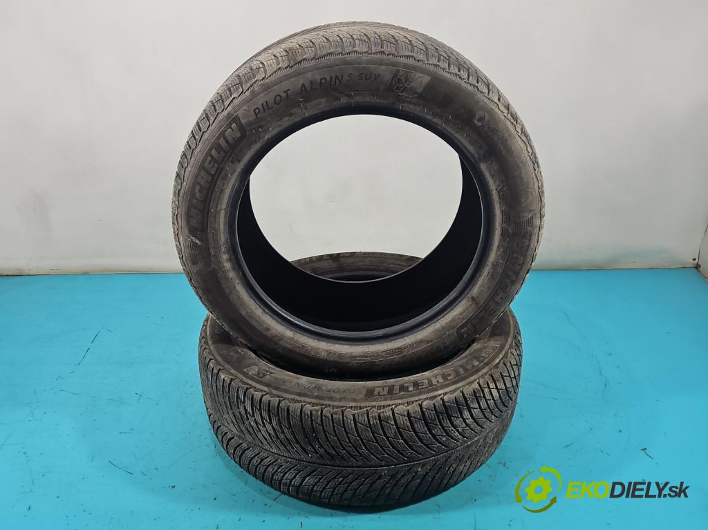 Bmw X5 E70 2006-2013 3.0d 245KM automatic 180 kW 2993 cm3 5- pneumatiky: zimní para 